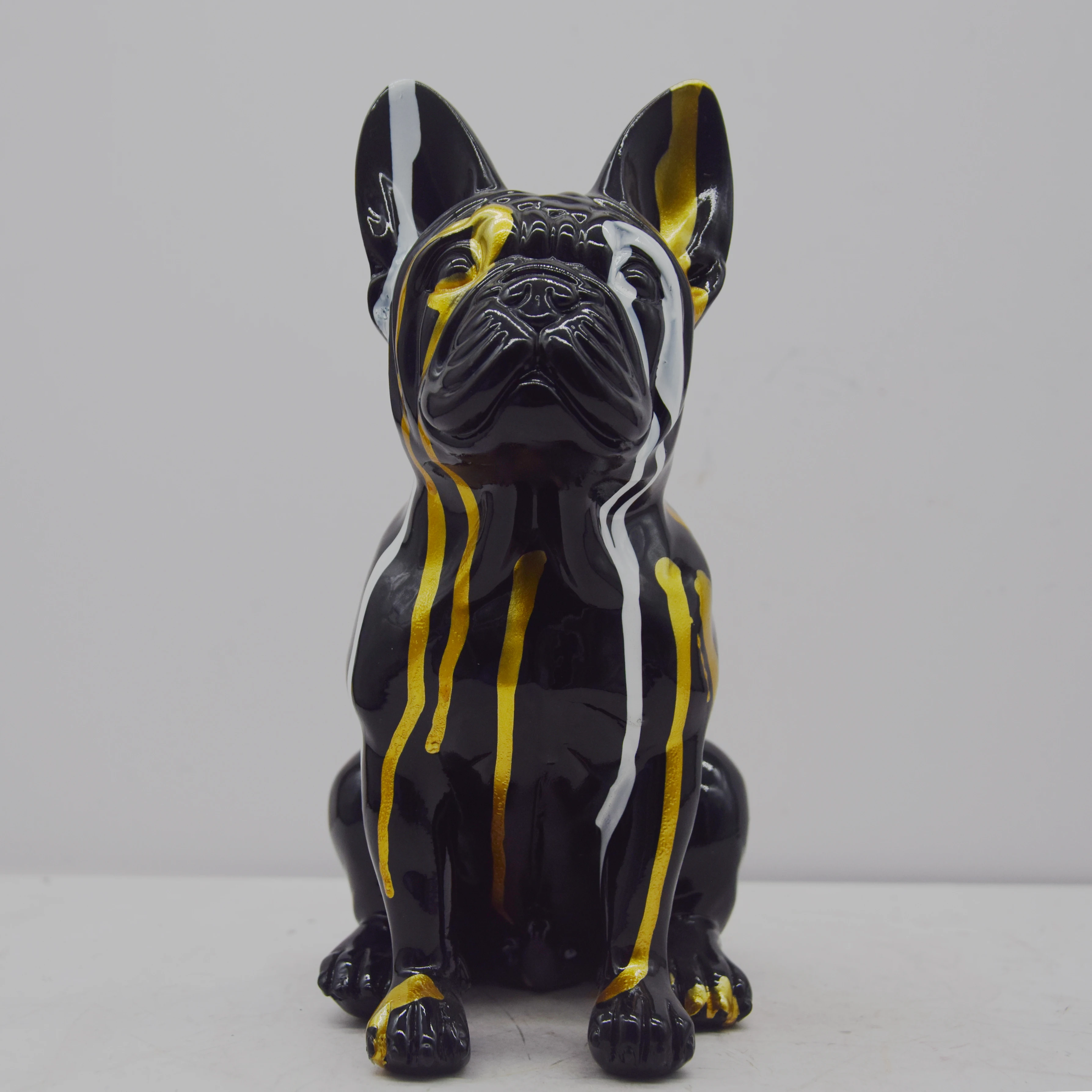 

Creative Graffiti Mark Dog Figurine French Bulldog Resin Sculpture Home Decor for Entryway