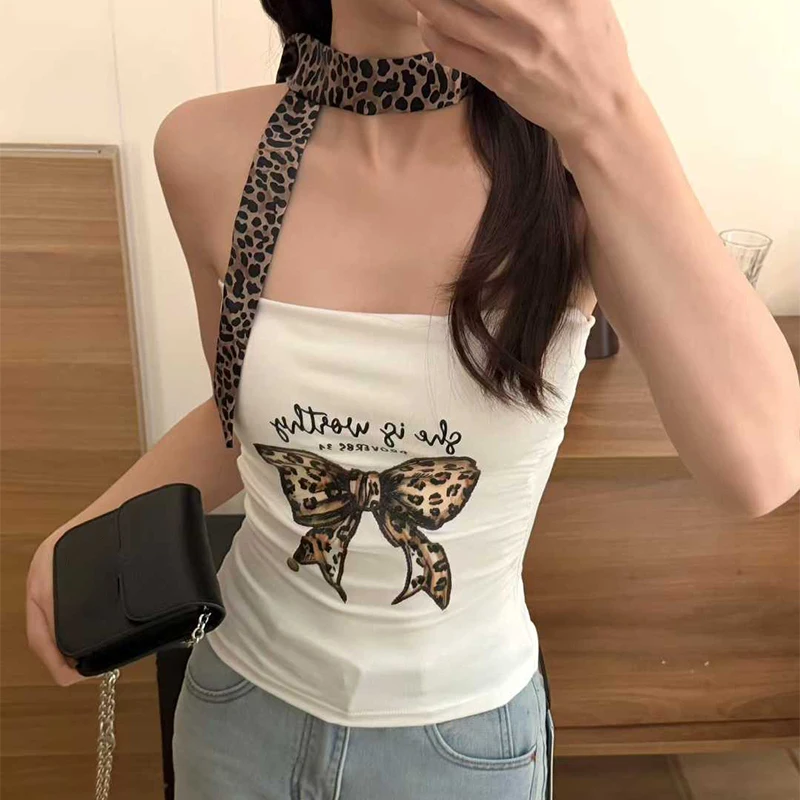 

Летний сексуальный топ без бретелек 2026 года с леопардовым и бантовым принтом, можно носить как под одежду, так и поверх, с подкладкой для груди, для коррекции фигуры