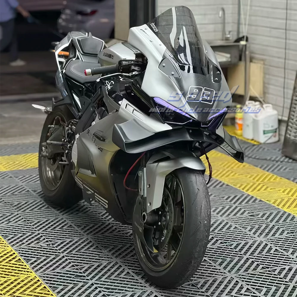CFMOTO 675SR-R 675 SR-R에 적합한 경쟁력 있는 로워 립 스포일러, 대형 프론트 립, 손상 없는 스트레이트 업 사이드 엣지 스포일러 개조 썸네일 3