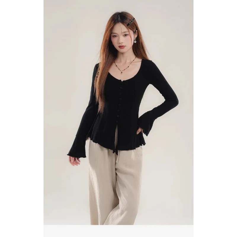 เสื้อแขนยาวลำลองทรงเข้ารูปสีพื้นแฟชั่นคอทรงกลมติดกระดุมแบบเย็บใหม่สำหรับผู้หญิง