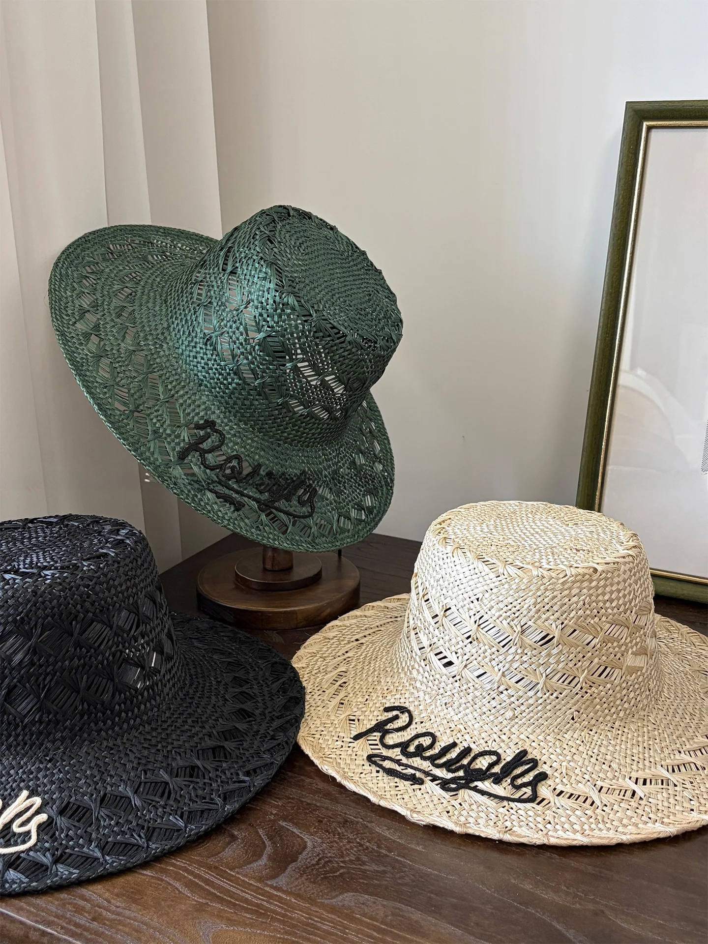 chapeau-de-paille-pour-femme-en-chanvre-naturel-style-hepburn-pour-les-vacances-d'ete-protection-solaire-chapeau-plat-a-motif-quadrille-chapeau-de-pecheur