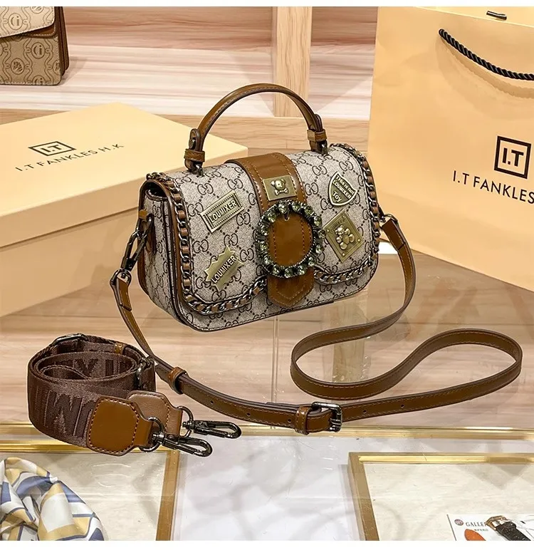 Fashion Brand Printed Letter Magnetic Buckle Small Square Bag High Texture Wide Shoulder Strap Versatile Chain Crossbody Bag