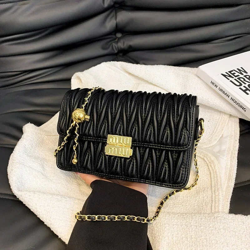 

2025 New Women's Trendy Textured Chain Tote - Multi-Functional Adjustable Shoulder/Crossbody Bag for Commute & Shopping