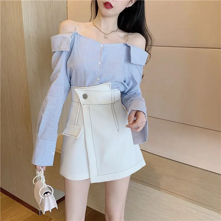 Pantaloni gonna corta irregolare 2025 Summer Women's Design Sense Vita alta Pantaloncini a gamba larga