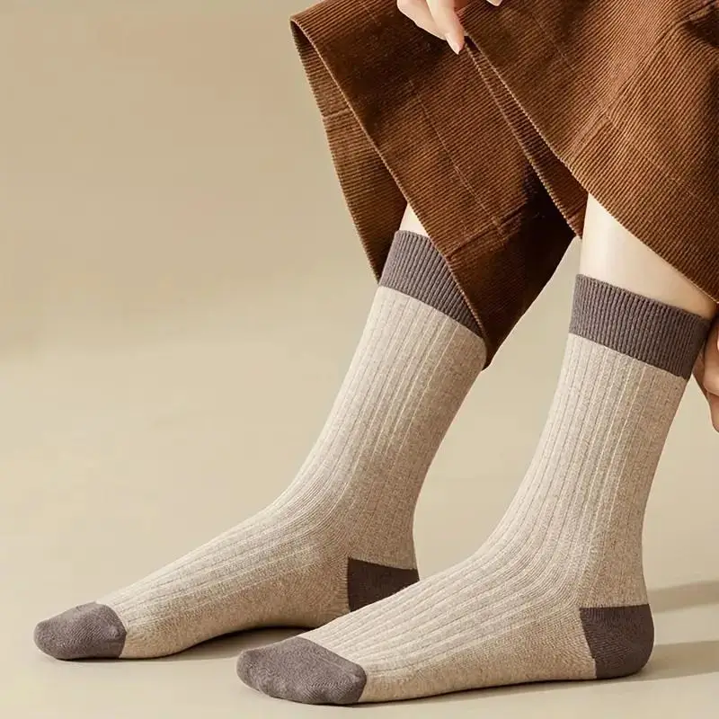 7 Pairs of Cozy Patchwork Crew Socks - Soft, Breathable, and Comfy Mid Tube Socks for Fall & Winter