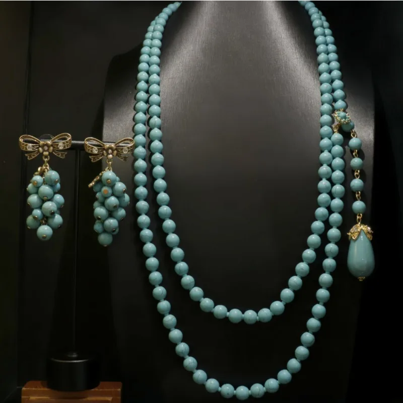 

Statement New in Vintage Exquisite and Versatile Turquoise Grape Earrings Hand-beaded High-end Strand Long Necklace Jewelry Sets