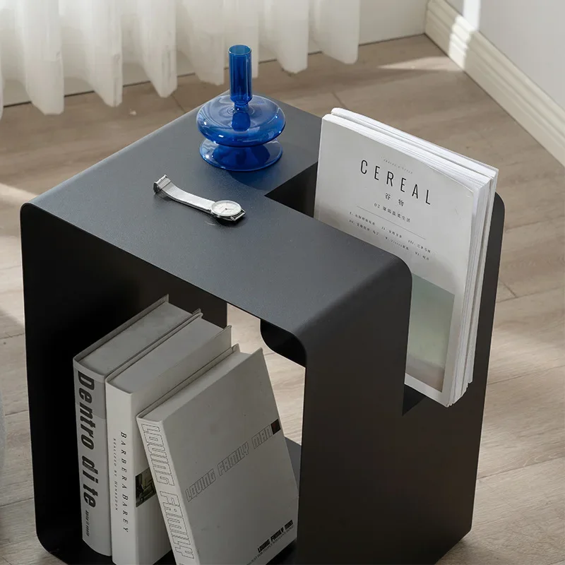 خزانة جانبية للأريكة بسيطة من الحديد المطاوع الإبداعي، وطاولة قهوة صغيرة مصممة، وطاولة زاوية #5