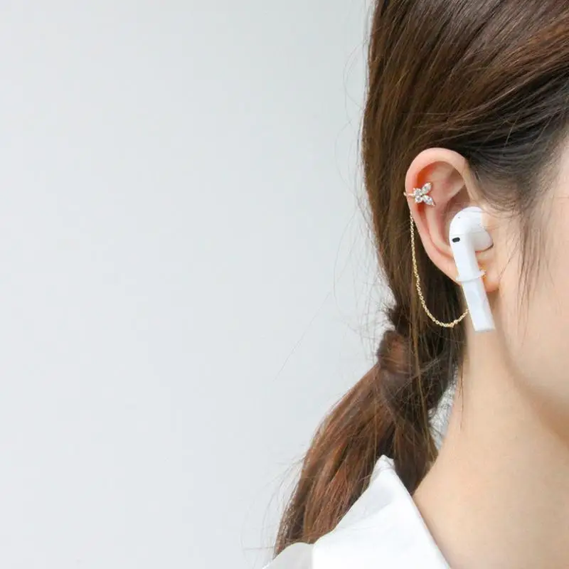 1 Pair Lightweight Butterfly Ear Clip Holder Anti-Lost Earring Protection Chain for Student Girls Daily Campus Wear