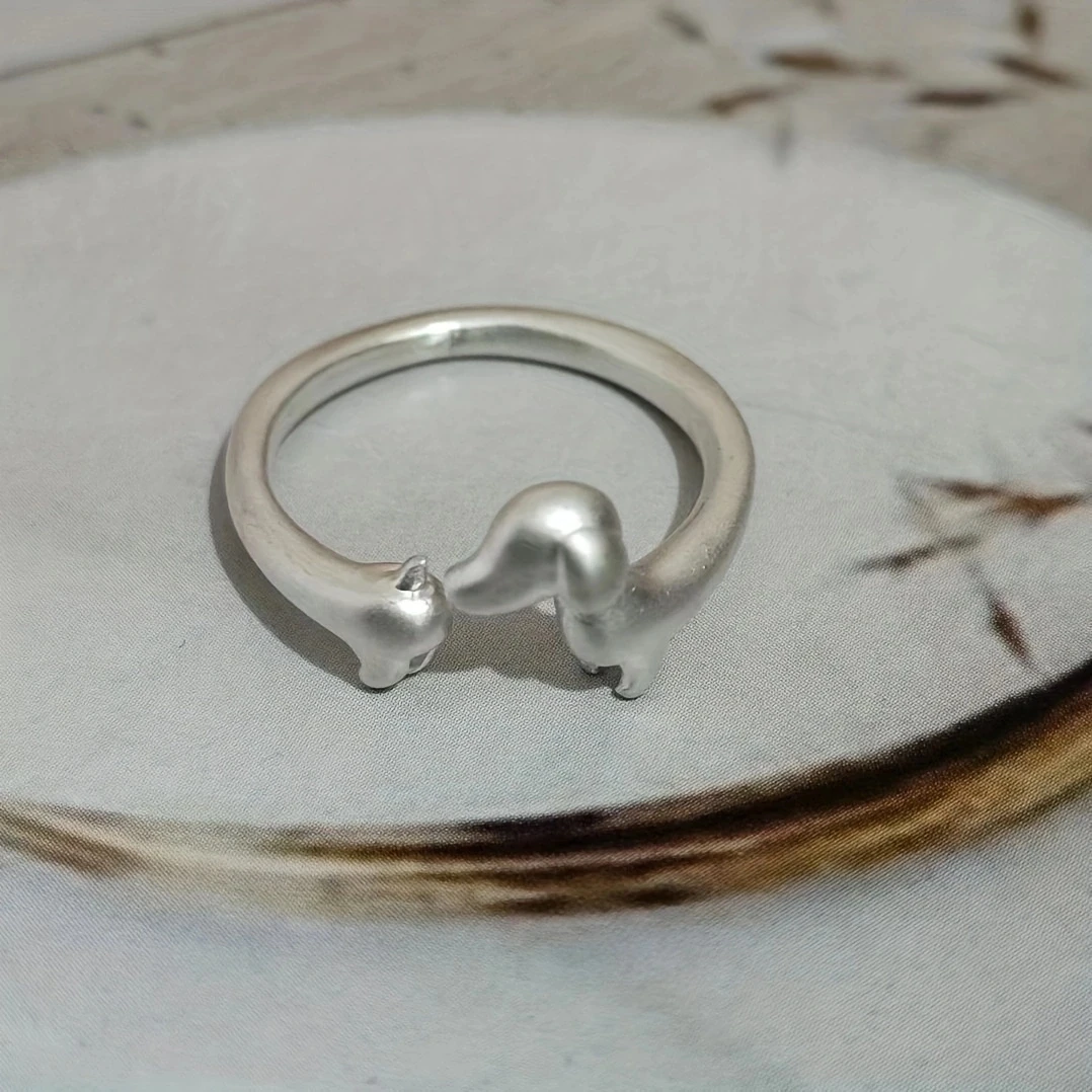 Unique Frosted Texture Retro Long Open Sausage Dog Ring Cute Can Be A Birthday Gift for Friends or A Commemorative Gift for Dogs