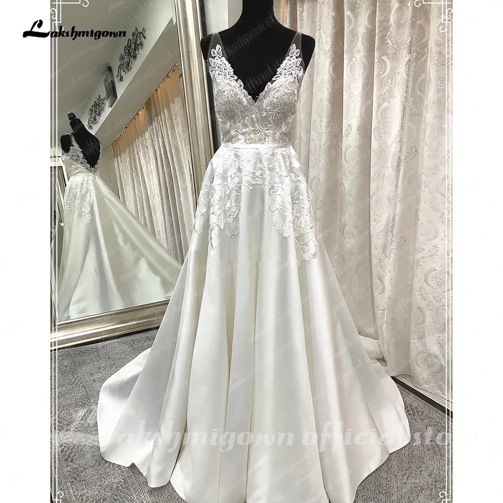 Lakshmigown Satin Lace Appliques V Neck Wedding Dress Open Back 2023 Bridal Gowns Custom Made Sweep Train vestido de novia saten