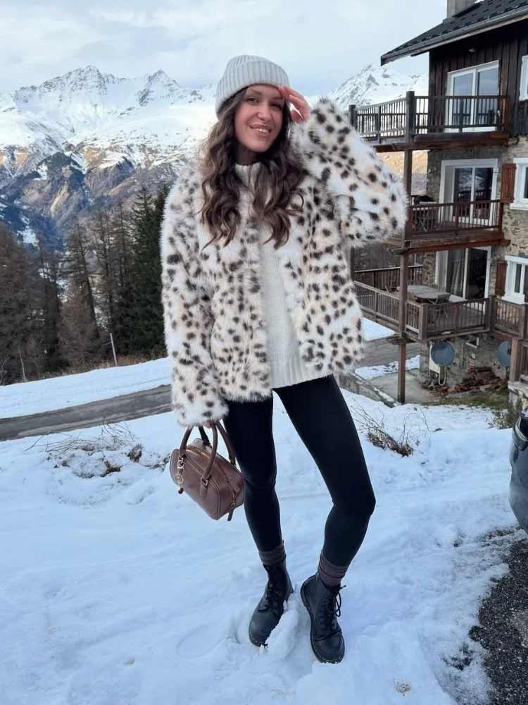 

Bobcat patterned fur coat women fashion round neck long sleeved single breasted loose warm jacket lady winter casual outwear