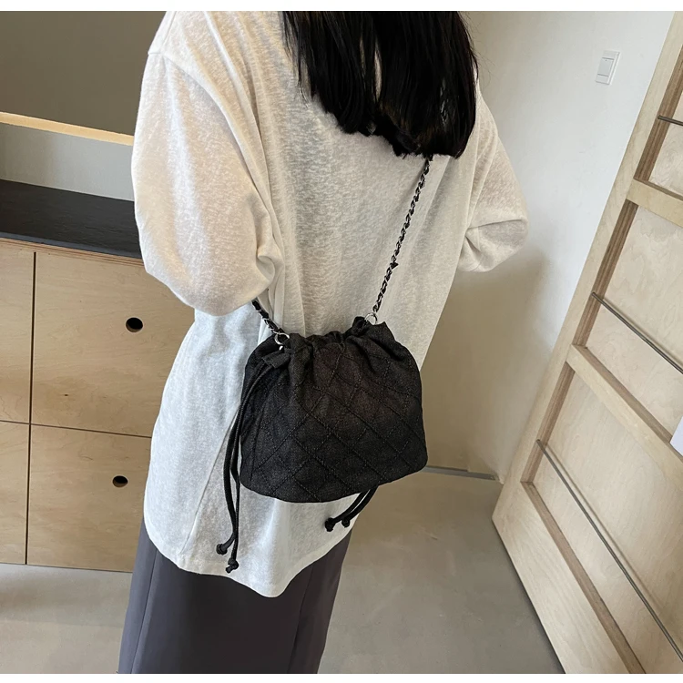 Denim Bucket Shoudler Crossbody Bag for Women Casual Tote Handbag and Purses 2024 New Trendy Clutches Lady‘s Messenger Bag