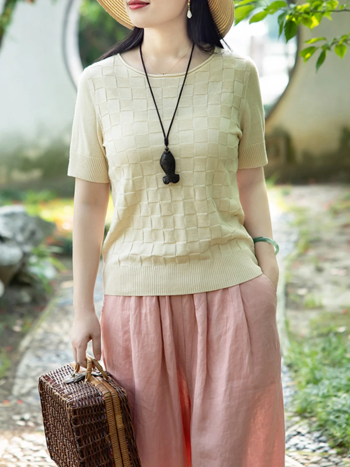 

Linjiang Coun Mixed Flax Cotton Knitted ort Sve T-irt Women's Artistic round Ne Color New Sle Top