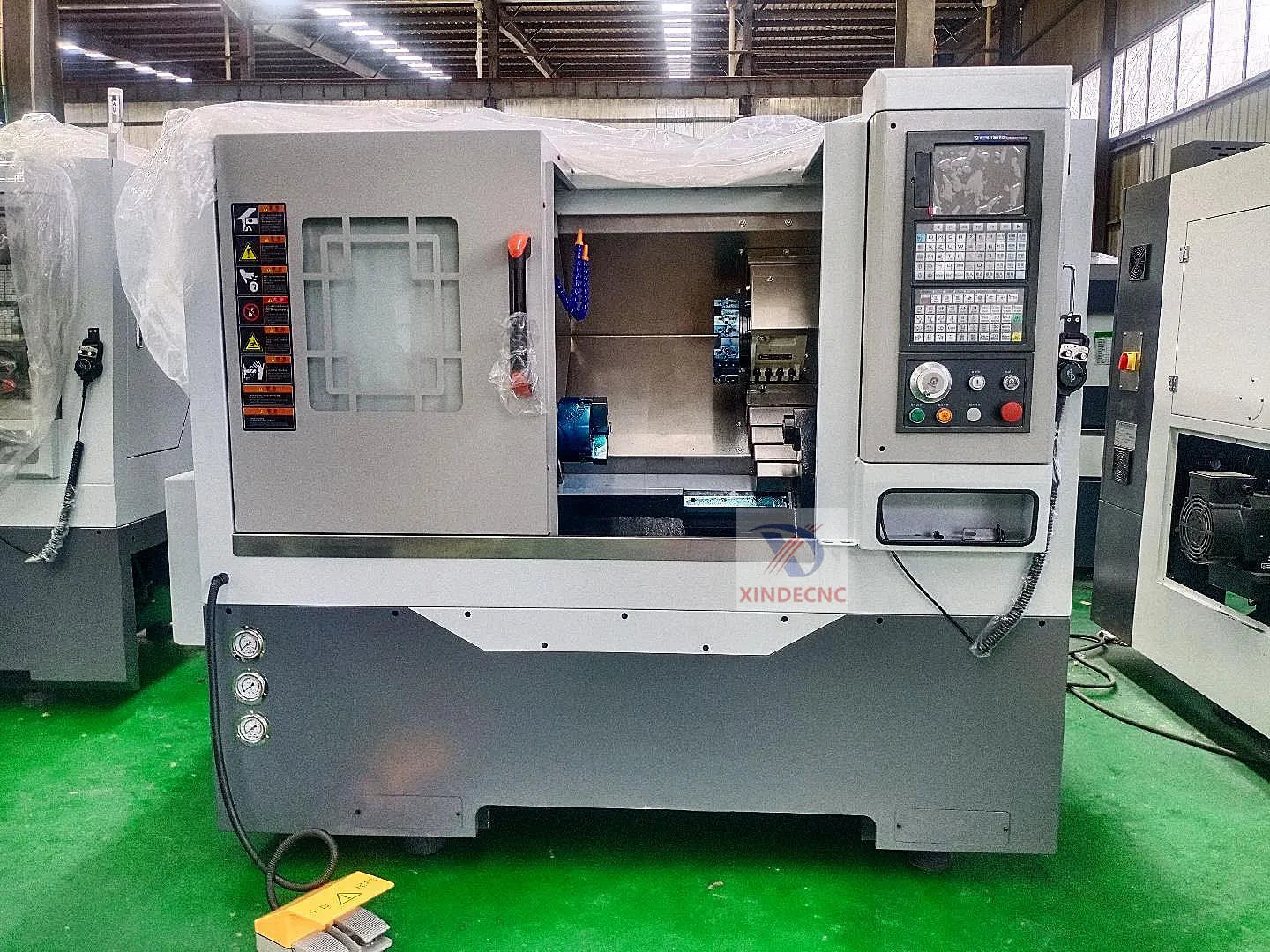 High Quality TCK40L Inced Bed CNC Lathe Turning And Milg Compound Hining Center