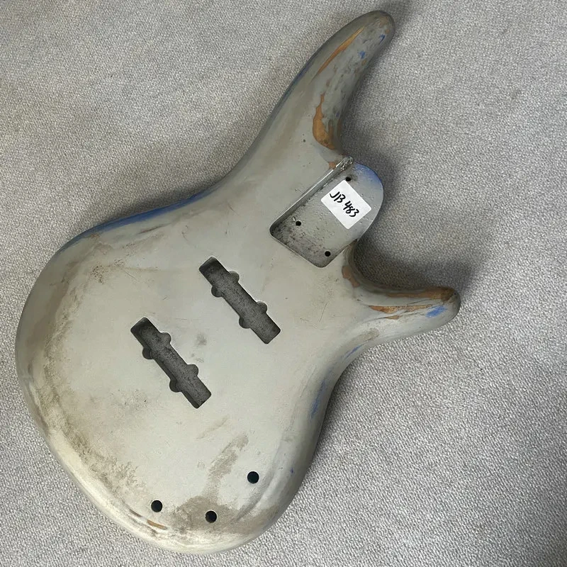 

Электробас-гитара JB483, винтажный серебристый цвет, корпус из массива дерева, 4 струны, для правой руки, для замены/самостоятельной сборки, с загрязненной поверхностью