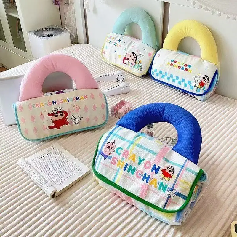 

Ручное одеяло с карандашом Шин-тян на липучке, многофункциональная сумка для дома, спальни, одеяло для сна и подушка, праздничные подарки