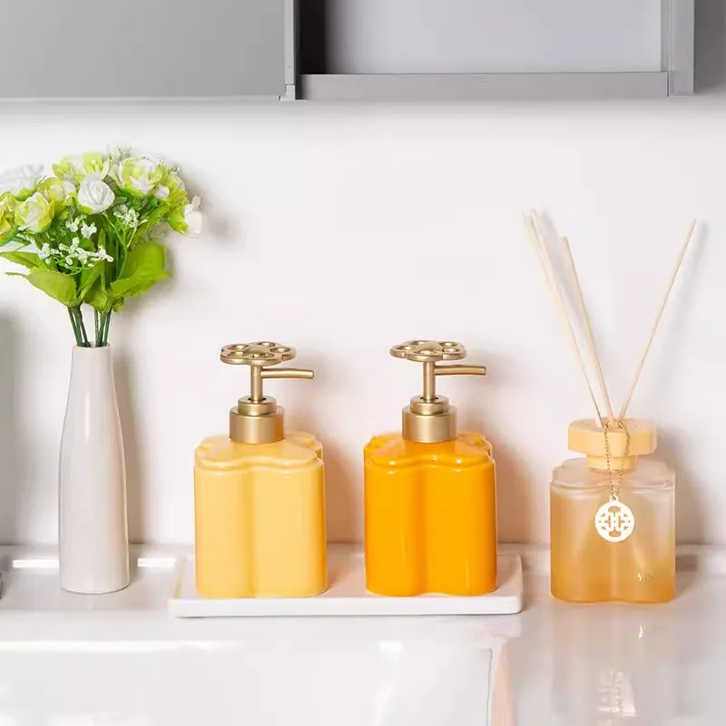 Modern Orange Floral Ceramic Lotion Bottle Bathroom Toilet Hand Sanitizer Shampoo Water Bottle Press Soap Dispenser Empty Bottle