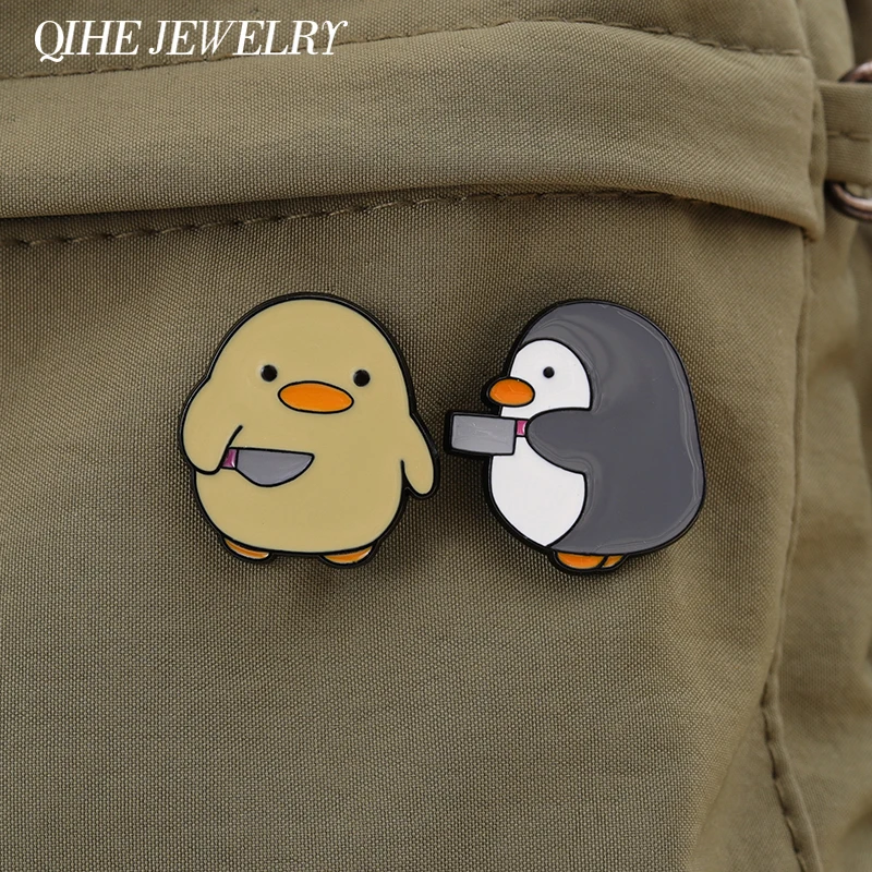 Chick Penguin Animal Brooch Enamel Pin Badge Knife Women Lapel Pin Backpack Gift Wholesale Cartoon Cute Badge Jewelry