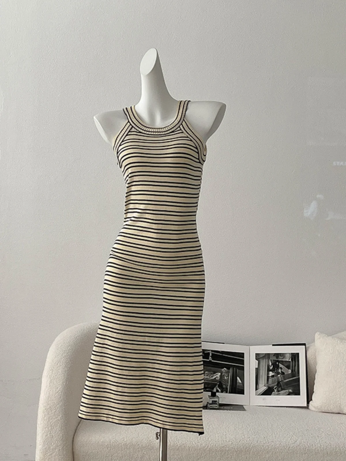 

Knitted Camisole Dresses 2024 Summer Striped Sleeveless Slim Fit Women's Dress Sexy High Waisted O-Neck A-line Long Vestidos