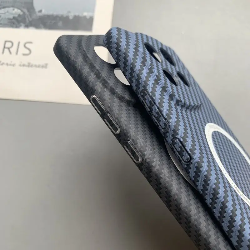 حافظة لهاتف IQOO Z10 Turbo Plus فاخرة من ألياف الكربون تدعم الشحن اللاسلكي حافظة رفيعة للغاية لهاتف Iqoo Z 10 Turbo pro Funda