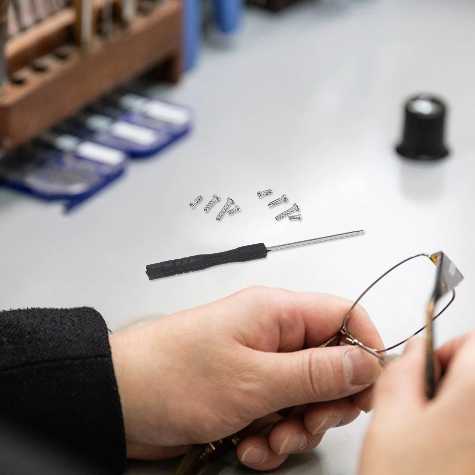 1 set Eyeglass Repair Kit Precision Screwdrivers Non slip Nose Pads Glasses Screws Box Repair Tools Accessories