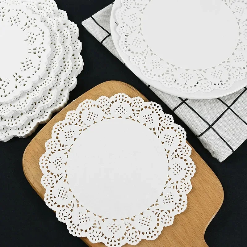 100Pcs Round Paper Lace Doilies Cake Placemat Party Wedding Baking Decoration Creative Craft Napkins Placemat Table Decoration