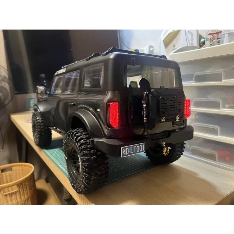 

YK4082/4083 1/8 Scale Model RC Rock Crawler Model Rear Cargo Box with Opening Lid 3D-Printed Upgrade Exterior Decoration Parts