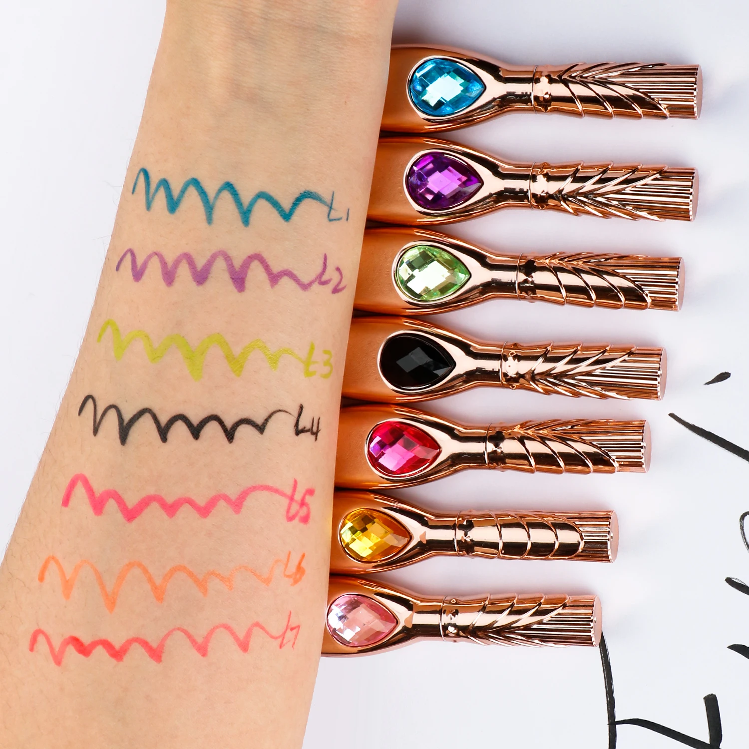 Bunte Eyeliner Individuelles Logo Quick-dry Wasserdichte Farbige Eye Liner Private Label Diamanten Glatte Eye Pen Make-Up Großhandel Groß