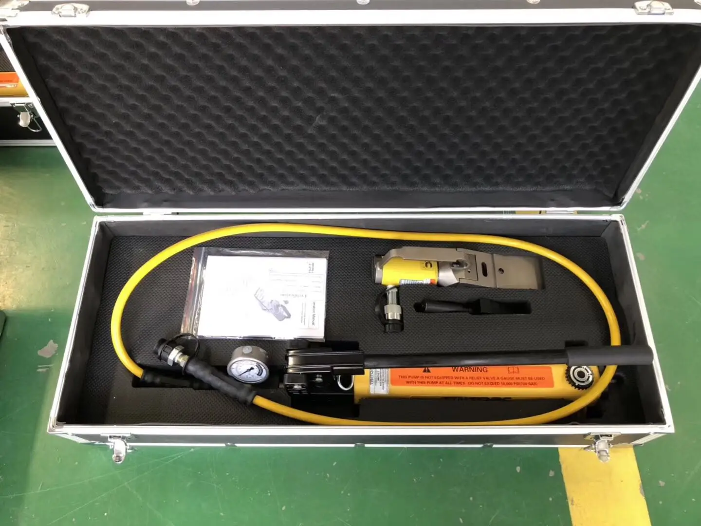 FSM-8 Mechanischer synchroner hydraulischer Flanschtrenner