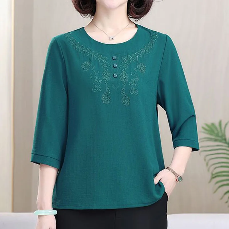 Casual Fashion Solid Color Embroidery T-shirt Summer Women's Clothing Commute All-match 3/4 Sleeve Round Neck Tops for Female