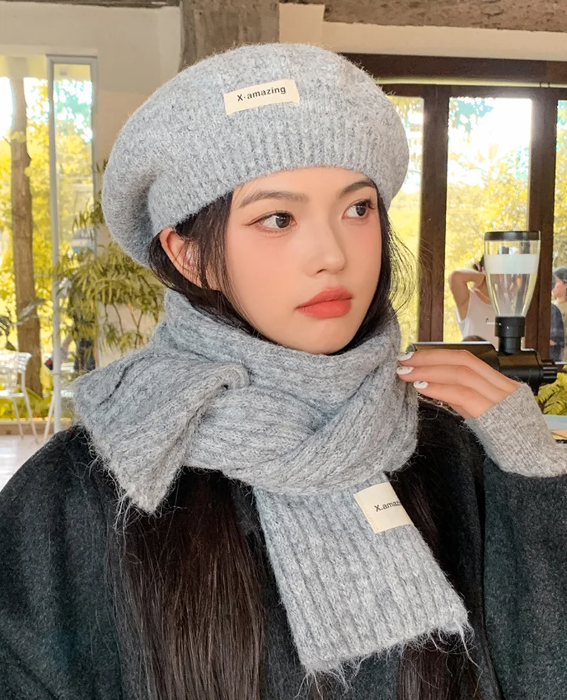 

2pc/set Women's Beret Hat With Long Scarf set Fashionable Dressing Up Lightweight Knitted Fashinable Style for Autumn and Winter