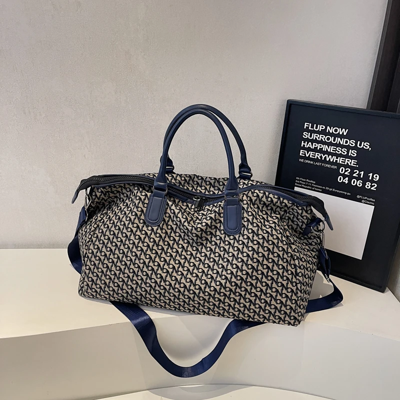 2026 New Fashion Sense of Luxury Large Capacity Travel Bags Retro Stylish Design Exquisite Hot Trendy Shoulder Bags  for Women