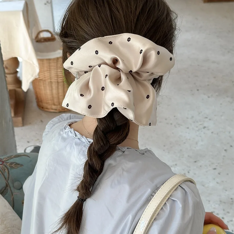 Premium Satin Floral Print Scrunchie Gentle Vintage Hair Rope High Quality Ponytail Accessory for Women Home Party