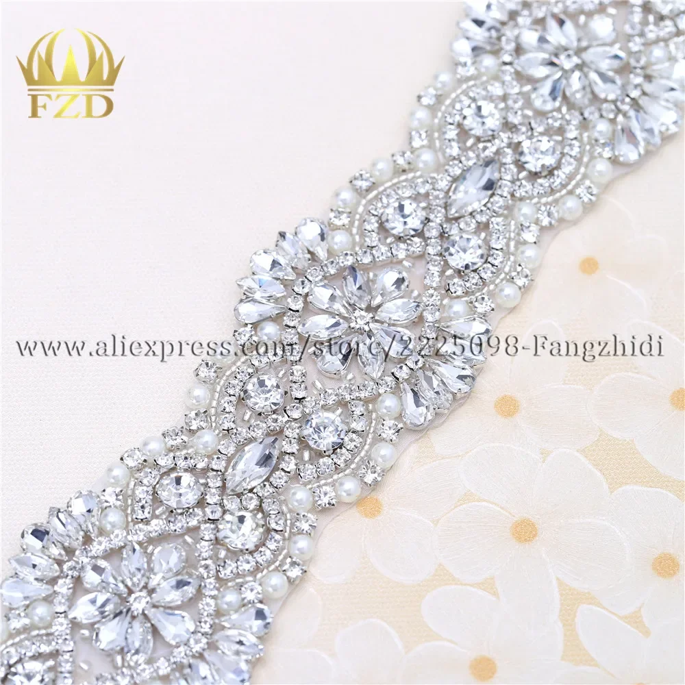 (30pieces) Wholesale Sewing On Hot Fix Rhinestones Sliver Crystal Diamond  Bridal Headbands or Sash Wedding Dresses Appliques