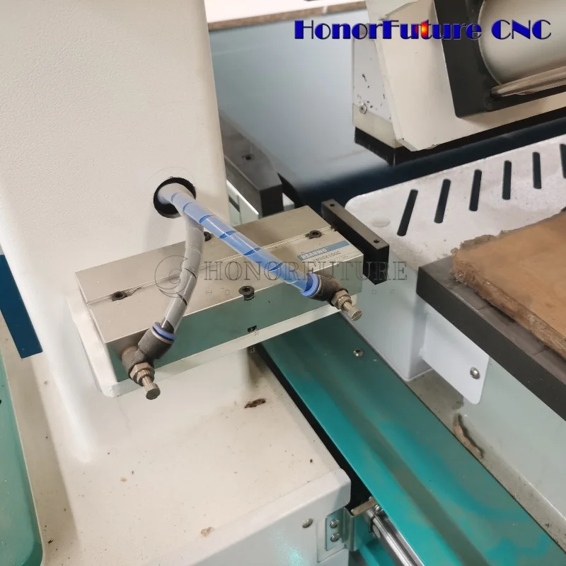

New Product ATC CNC Router Woodmilling Machine with Automatic Loading and Unloading Worktable 3015 1325 2030 2040 Size