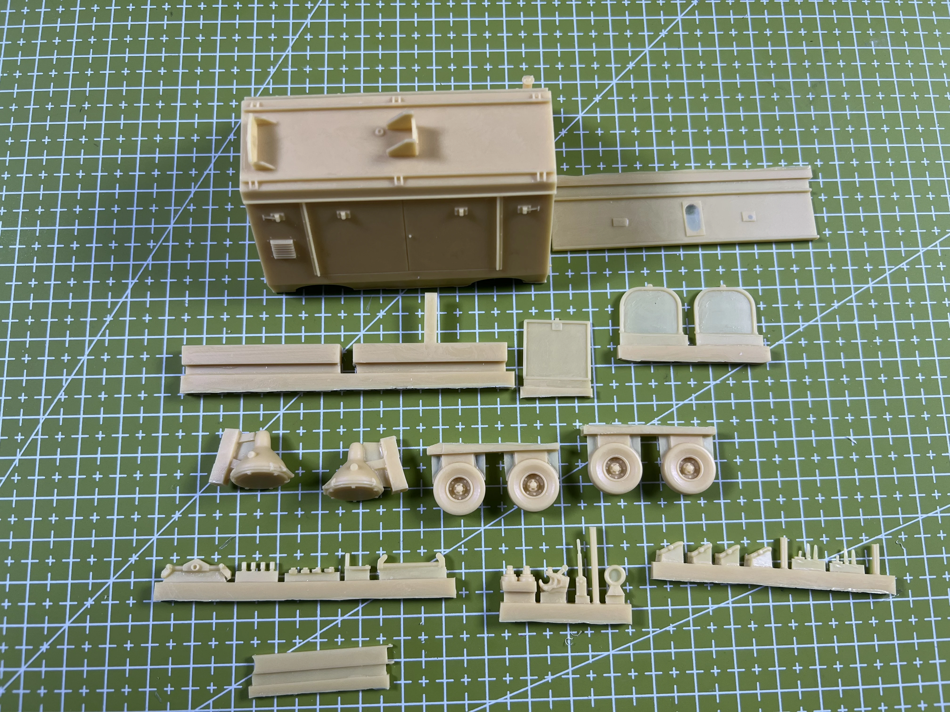 Model Resin Cor 1/35, Pembuata - Model Kit Italeri ulasan dan harga