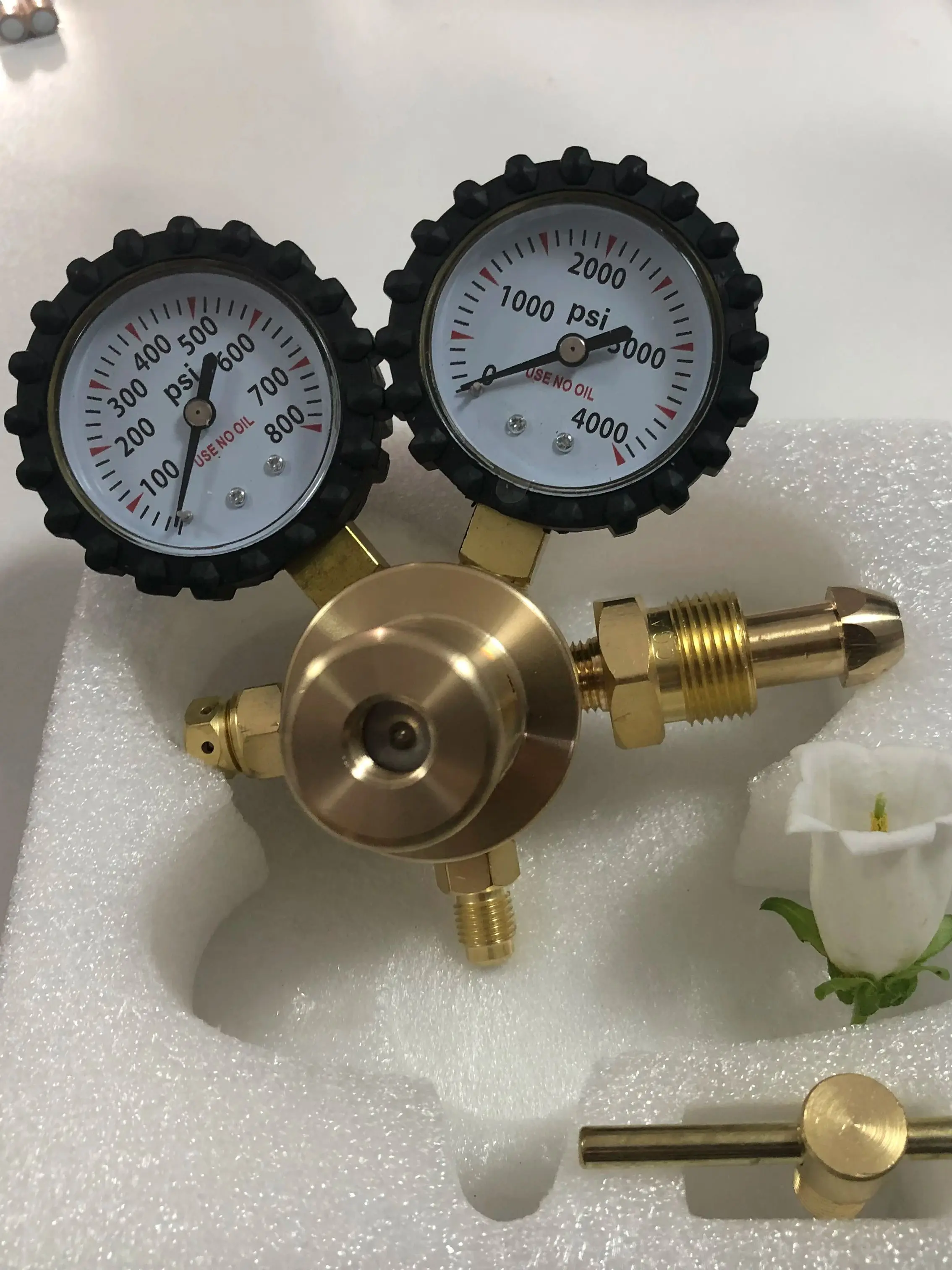 CGA580 All Copper High-Pressure Nitrogen Pressure Reducing Valve