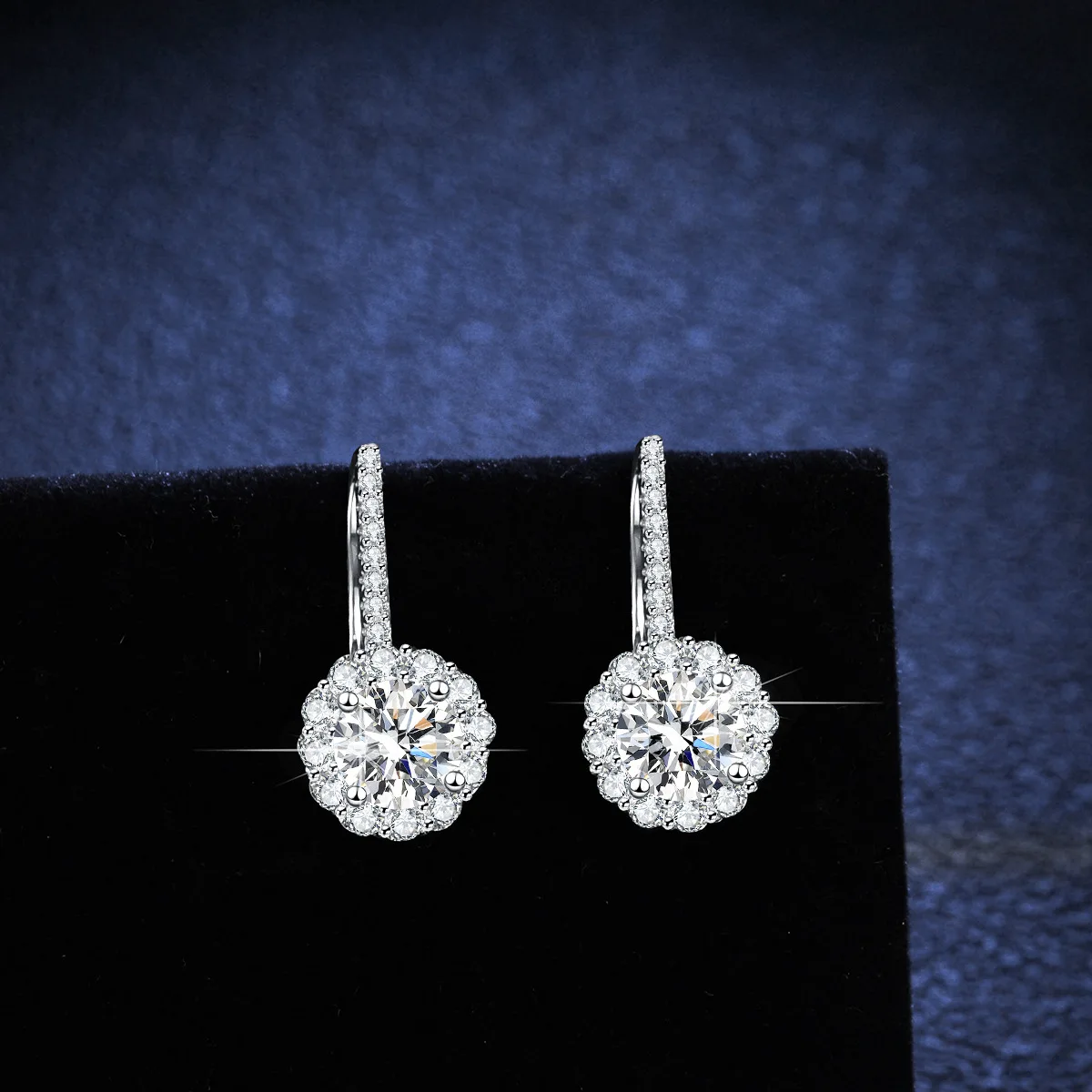 Moissanite Earrings 18K gold with Luxury Round Package Moissanite Earrings Fashion Platinum PT950 Diamond Earrings