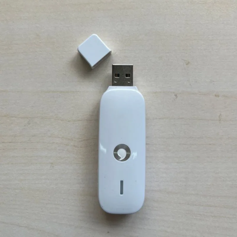 HUAWEI  Vodafone K4305 3G USB Stick 21.6Mbps