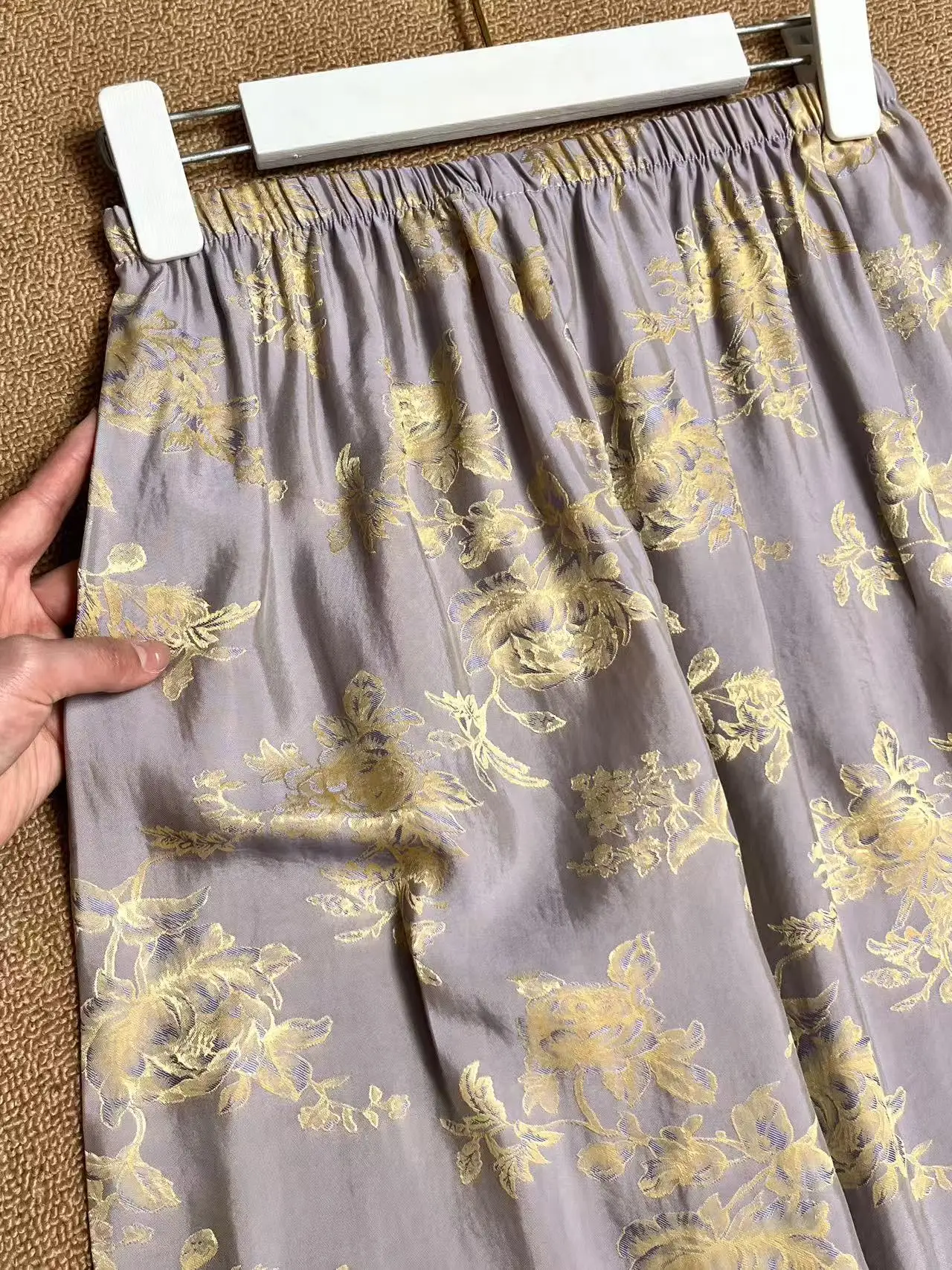 new-chinese-style-purple-smoke-gold-set-gray-purple-gold-floral-embroidery-two-piece-set-silk-long-sleeve-pantsuit