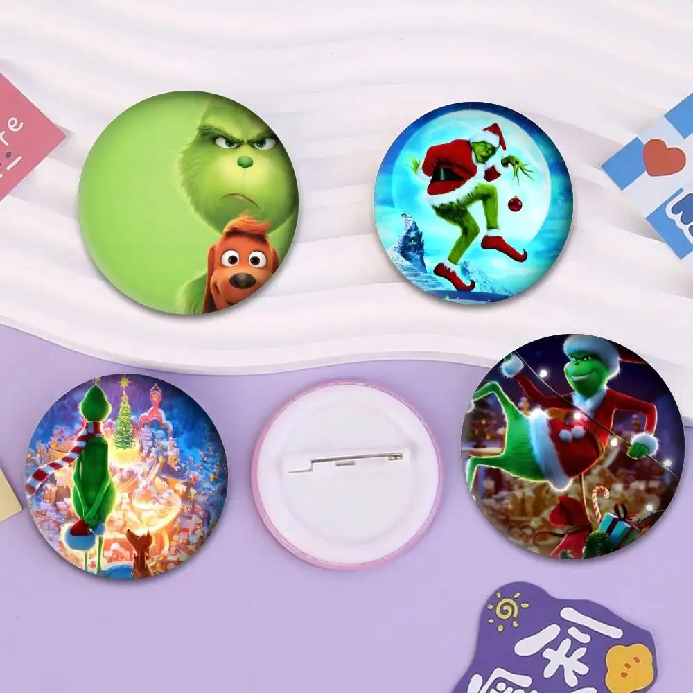 Broche redondo de hojalata con diseño de meme de la película 'Cómo el Grinch robó Navidad', para sombrero, bolso, accesorios de joyería creativos para solapa, regalos