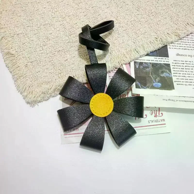 Leather Flower Bag Charms With Cute 3D Design Multi Color Options For Decorating Handbags Backpacks Keychains