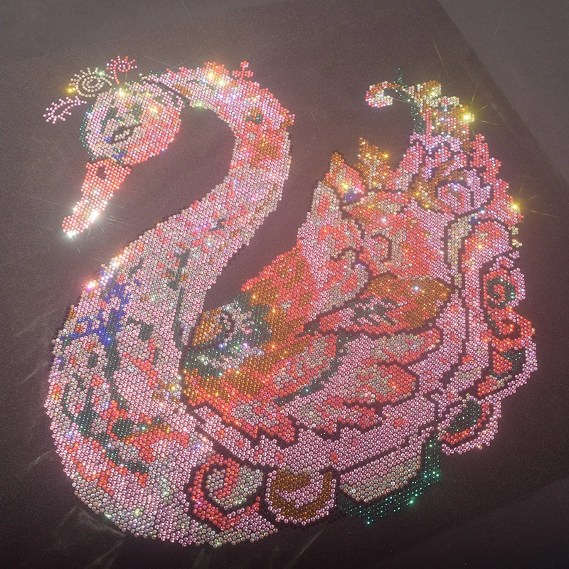 Shining Swan Fashion large fabric, hot diamond sequins, DIY clothes, T-shirts, decorative patches, clothing accessories