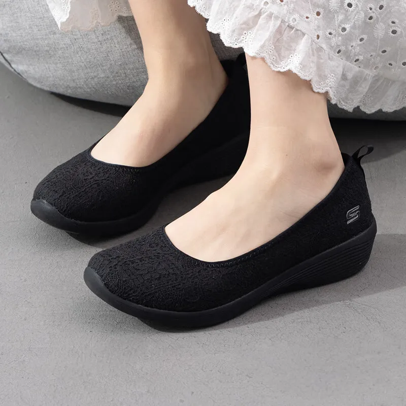 

Skecher women's shoes 2025 summer new soft sole mesh walking shoes breathable slip-on casual single shoes 23758-BBK
