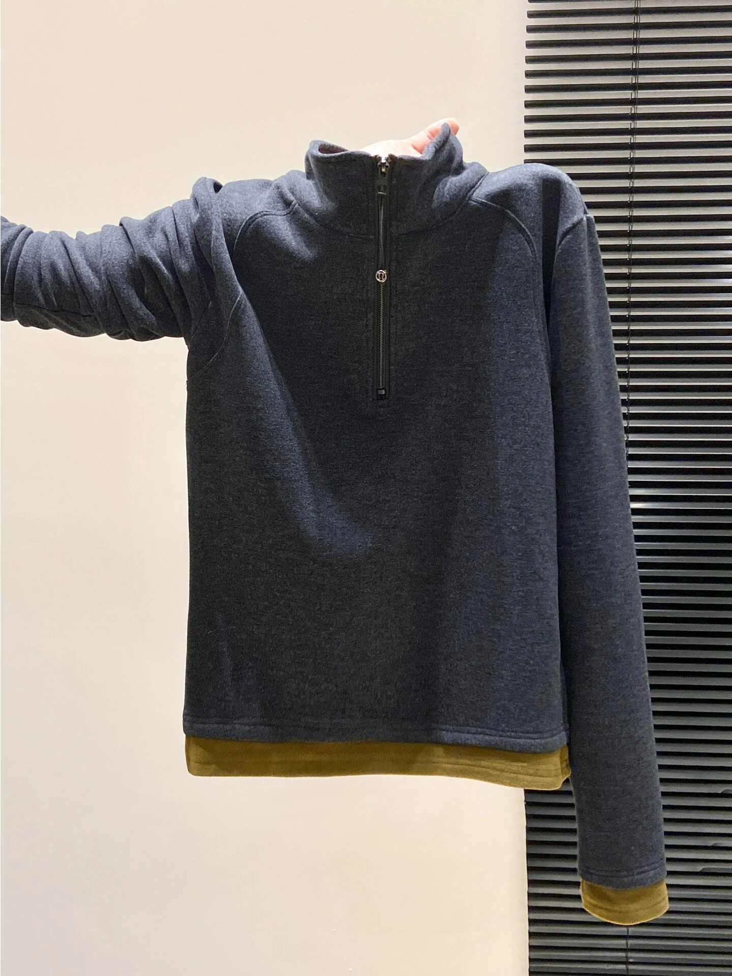 Casual Long Sleeve Fleece Women's T-shirt Zipper Stand Collar Brushed Texture American Style False Two-Piece High Waist Fit