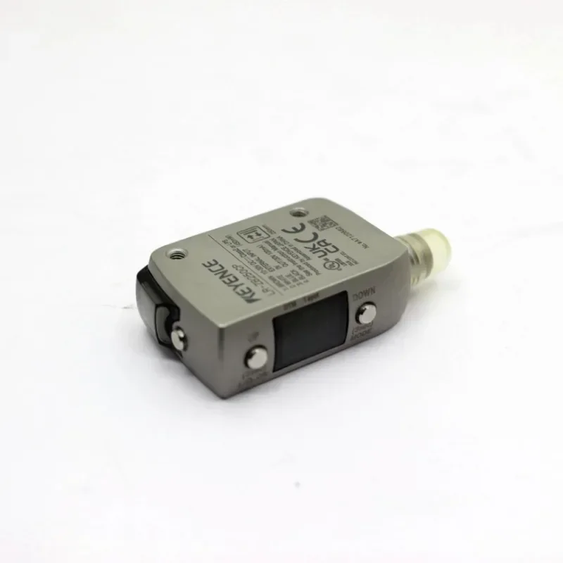 Keyence LR-ZB250CP مستشعر الليزر الكهروضوئي التبديل الرقمي معدات قياس المسافة