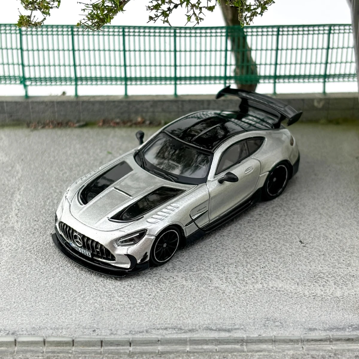 Tarmac Works 1/64 Mercedes Benz AMG GT Black Series Alloy Toy Motor Diecast Metal Model Gift