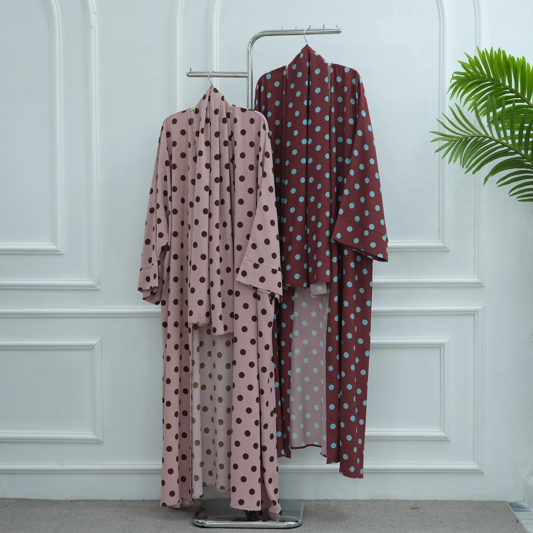 البولكا نقطة يطبع الحجاب الزي طفيف Batwing الأكمام جيوب جانبية عباية + وشاح شال، رمضان المرأة المسلمة الملابس الإسلامية