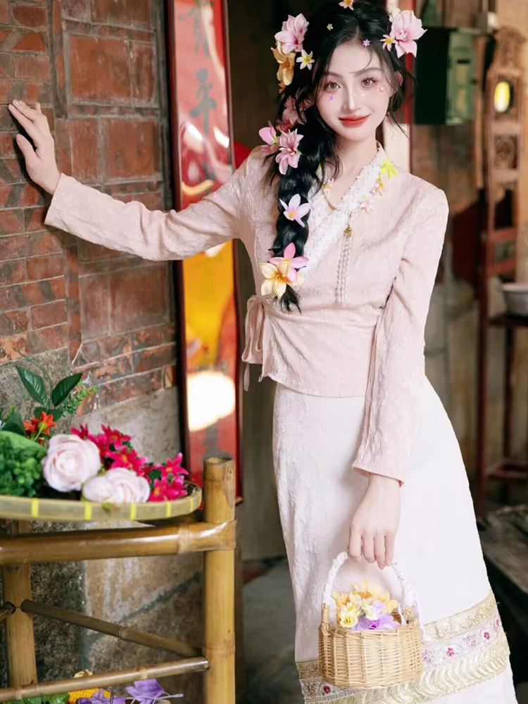 New Style Ethnic Minority Wom - Ethnic Clothing & Online Fashion Store Khaadi Uk 评论和价格