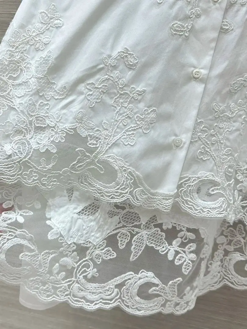 Women White Cotton Shirt Autumn Lace Embroidery Patchwork Turn-down Collar Single Breasted Long Sleeve Elegant Ladies Blouse